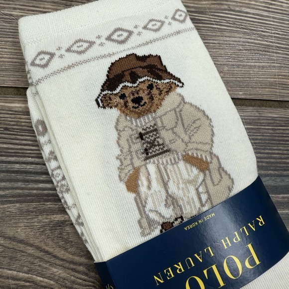 Polo Ralph Lauren Accessories - Polo Ralph Lauren Women's Polo Bear Crew Socks Winter Bear Ivory SZ 9-11 NWT